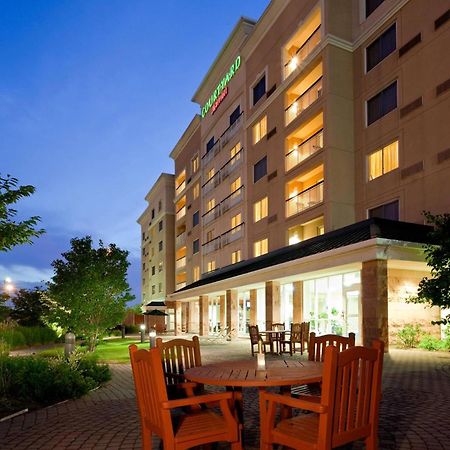 Courtyard by Marriott Toronto Markham Exteriör bild