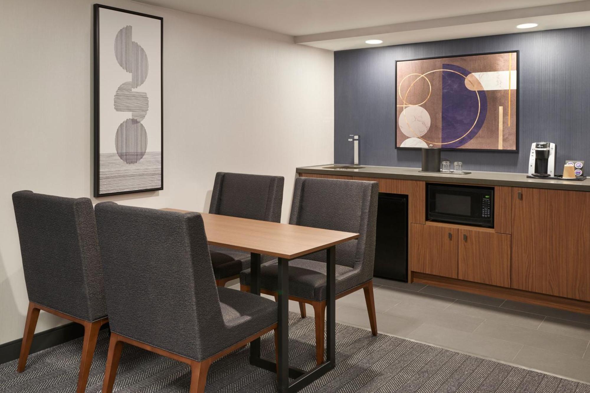 Courtyard by Marriott Toronto Markham Exteriör bild